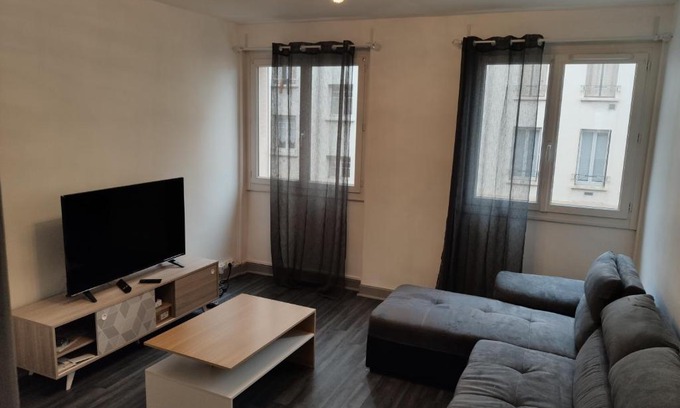 La Gare Apartment | Eden Host