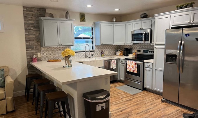 Dunedin House | Eden in Dunedin Lovely 3BD/2BA on the Pinellas Tr