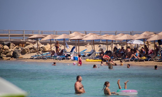 Diakofti Hotel | Eden Kythira
