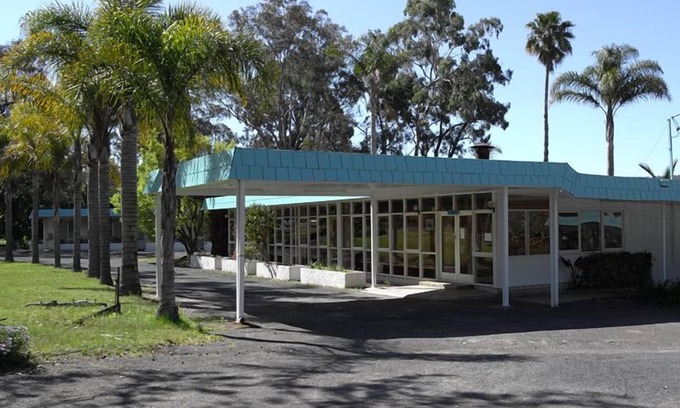 Eden Hotel | Eden Nimo Motel