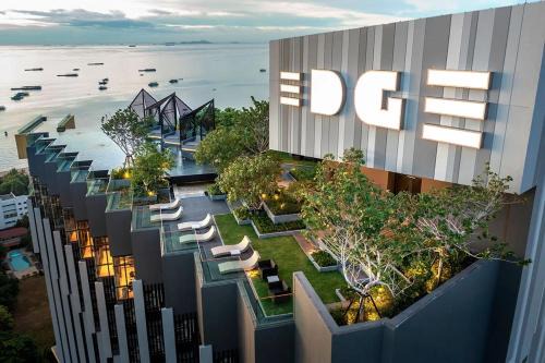 Pattaya Bay Apartment | Edge Central Pattaya - Luxury 1 BR Apartment - 6th Floor #52