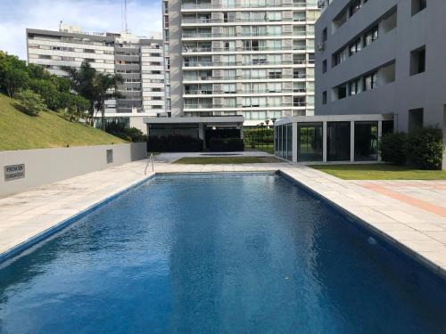 Cantegril Apartment | Edificio Jardines del Country Piso 19