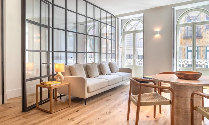 Foz do Douro Apartment | EDiTiON 147 - Luxury Beachfront Apt by LovelyStay