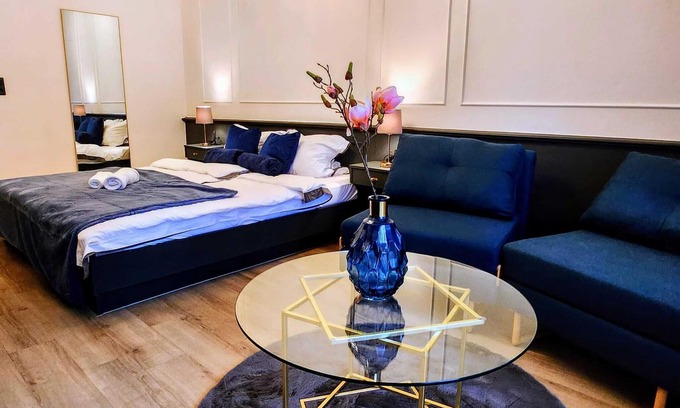Bad Griesbach-Therme Apartment | Edles Apartment in Bad Griesbach: Direktzugang zur Therme & Europas Golfparadies