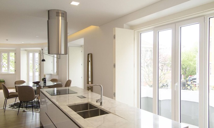Sao Sebastiao da Pedreira Apartment | Eduardo VII Park Great Bright Apt with AC
