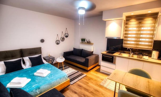 Trikala Apartment | Efi's little treasure!