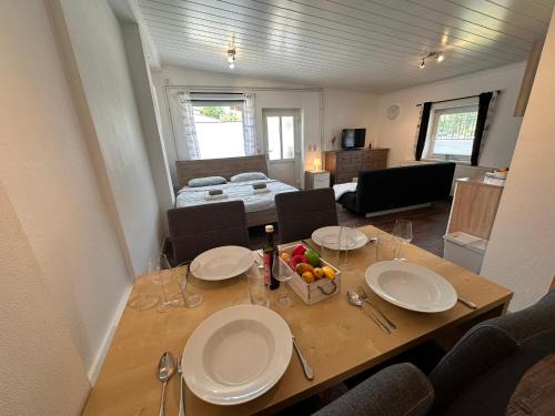 Warnow Apartment | Eickhof 45qm Ferienwohnung - Ferienhof Günter - gratis Parkplatz, WLAN