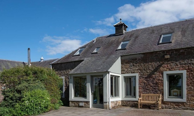 Melrose Cottage | Eildon Melrose Holiday Cottages & Log Cabins -Langrig - gorgeous barn conversion, 2 mins from Melros