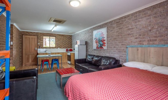 Eildon Hotel | Eildon Parkview Motor Inn Room 10