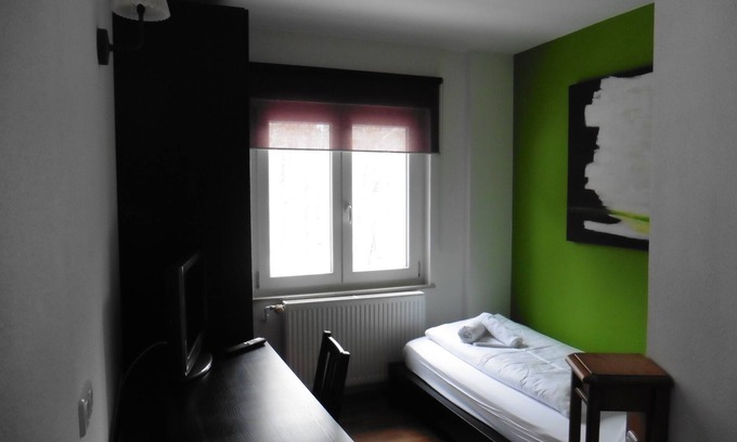 Horgenzell Apartment | Einzelzimmer, 12qm mit Dusche und WC