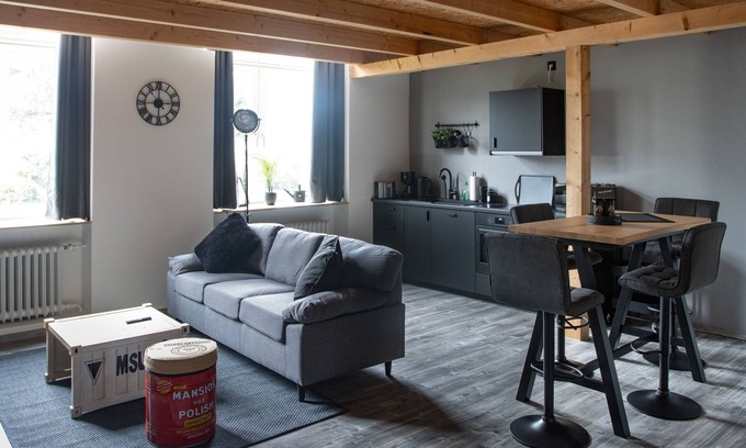 Heppens Apartment | Einzigartiges Industrie Loft Wilhelmshaven Kostenloser Parkplatz