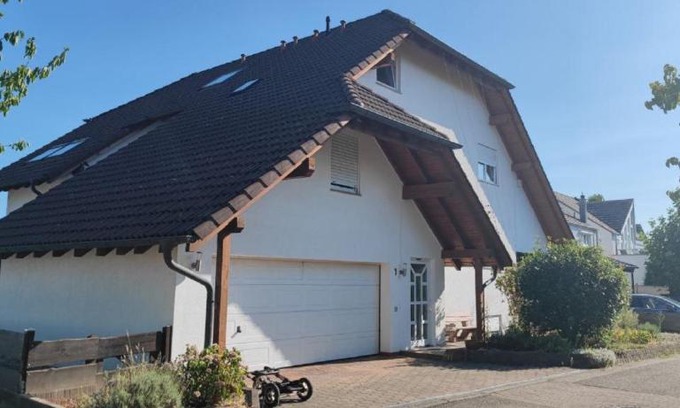Bischweier Apartment | Einzimmerwohnung mit Parkplatz ohne Küche