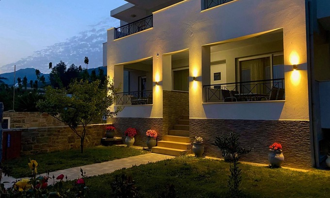 Plakias Apartment | Eirini & Manolis Apartments