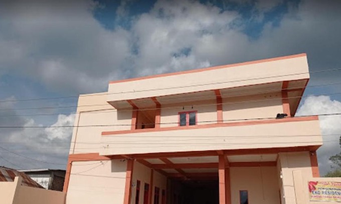 Merek House | Eko Residencia Hotel