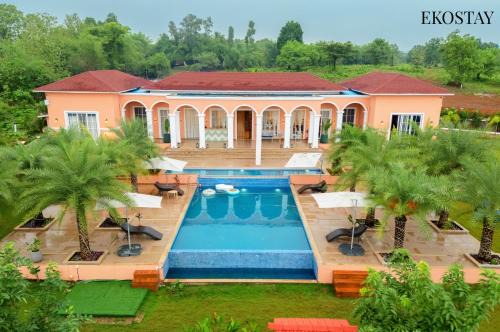 Karjat Villa | EKOSTAY - Secret Garden 01