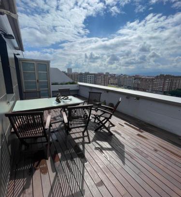 Distrito Oeste Apartment | EL ÁTICO DE LA PLAYA Parking gratis