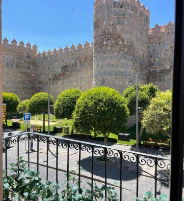 Old Town of Avila Apartment | El balcón de la Muralla
