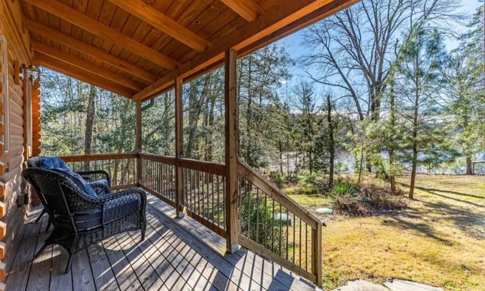 Ridge Cabin | El Camino