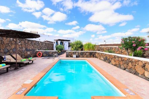 Guime House | El Caserío de Güime Villa con Piscina Climatizada