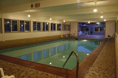 North Fremont Street Hotel | El Castell Motel