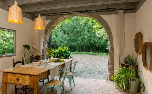 Sant Marti Vell House | El Celler - Can Bonet