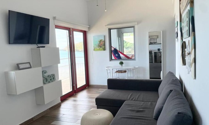 Aguadilla Pueblo House | El Guaraguao Beach House A secret spot to Relax!