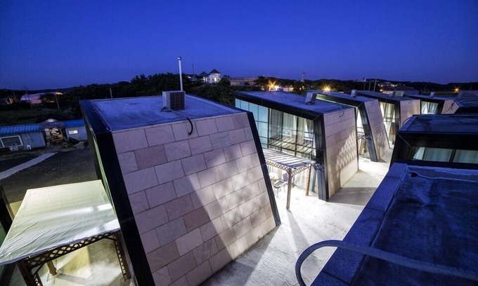 Olmegi House | EL house