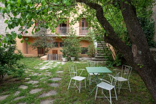 Ripoll Apartment | El Jardí de Can Prat
