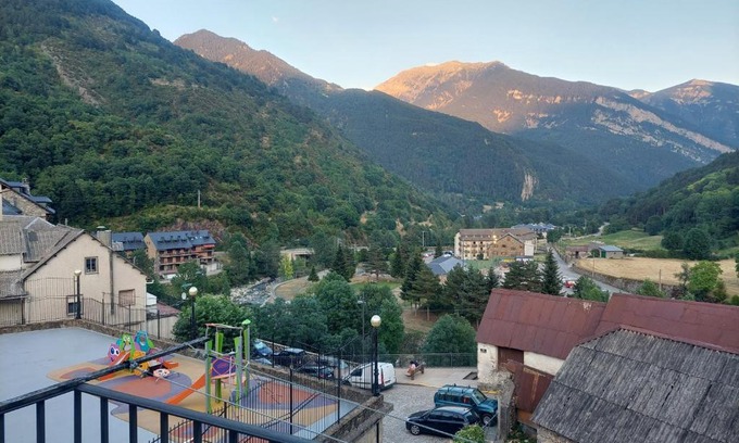 Chisagues Apartment | El Mirador Bielsa