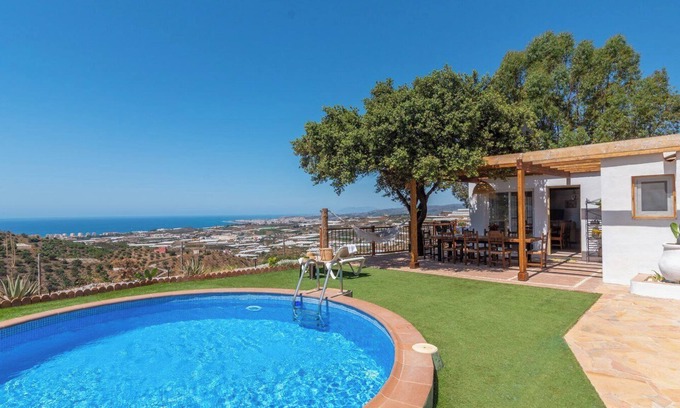 Algarrobo Villa | El Mirador de los Sueños Algarrobo by Ruralidays