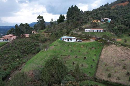Guarne Apartment | El Mirador de LucyMelia