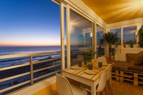 Plaza De La Costera Apartment | El Paraíso Dorado