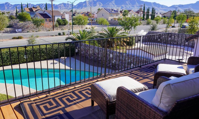 El Paso House | El Paso Retreat w/Pool: 11 Mi to Downtown!