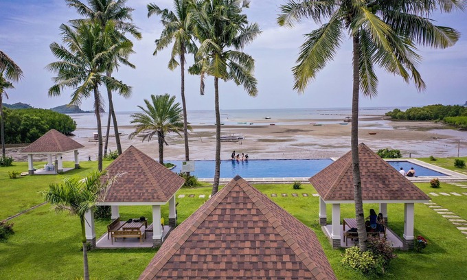 Lian Hotel | El Pueblo De Hermano by Cocotel