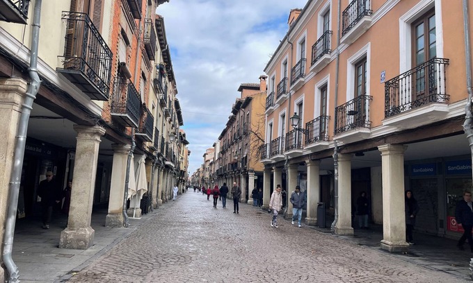 Alcala de Henares Condo | El Refugio de Cervantes, familiar, historic and charming.