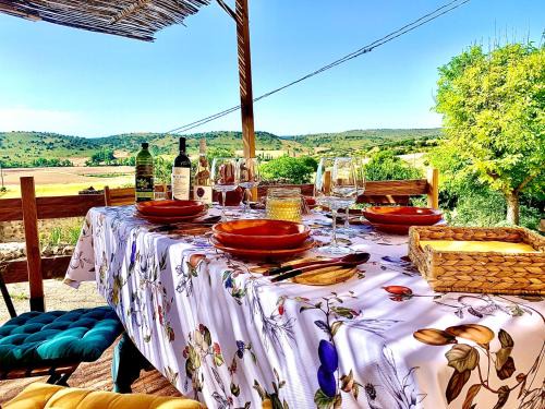 Mojares House | El Retiro & GASTRO Vivencias