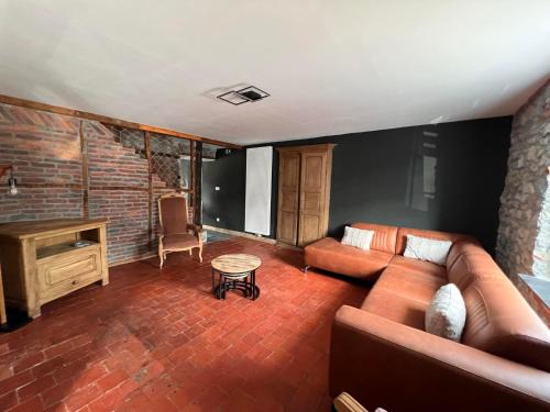 Cerfontaine House | El Rozère