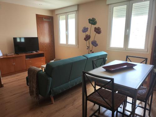 Arguedas Apartment | El Sendero