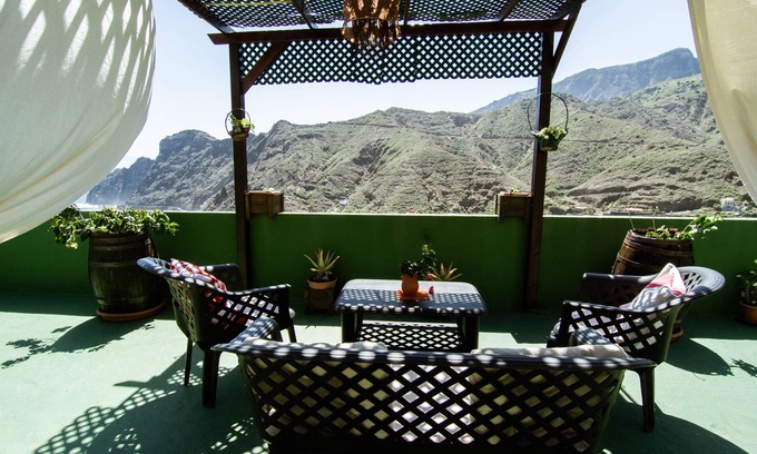 Hermigua Apartment | El Silbo I Wonderful views of the sea and the Hermigua valley. Nature and peace ..