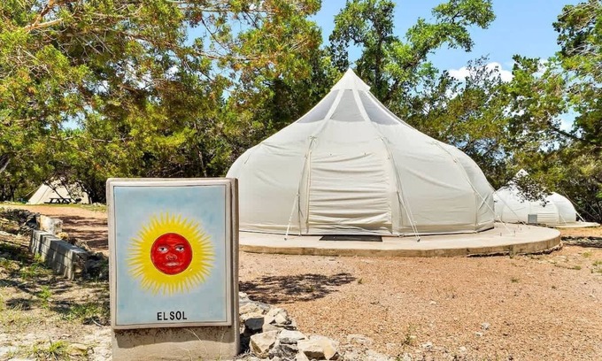 Dripping Springs RV Rental | El Sol | Stargazer Tent | Pet-Friendly | Pool Access
