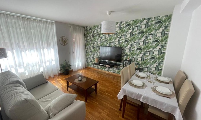 Almazan Apartment | El valluelo