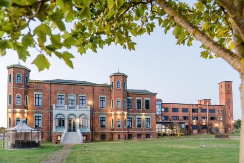 Wittenberge Hotel | Elbe Resort Alte Ölmühle