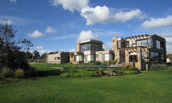 Quintero House | Elected Five of the World’s best properties with sea views