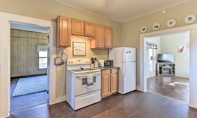 Electra House | Electra Country Cottage