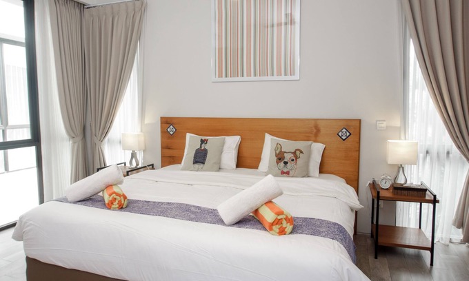 Grogol Utara Bed & Breakfast | Electronic Studio (CoHaus)