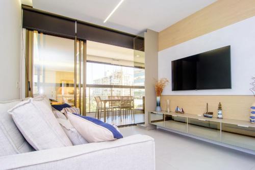Jurere Apartment | Elegância e academia em Jurerê Int. XM1812