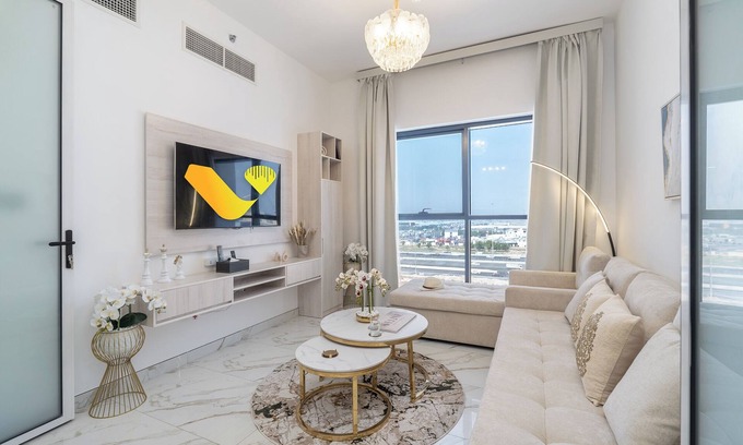 International City Apartment | Elegance Olivz Residence by Danube