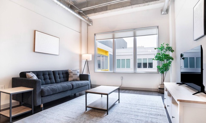 SoNo Apartment | Elegant 1 bed apartment located in SoNo neighborhood