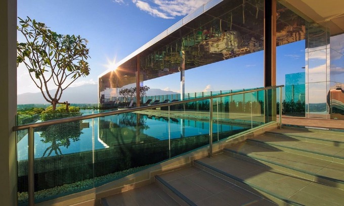 Chang Khlan Condo | 🌟Elegant 1-BR Near Chiang Mai Night Bazaar/Roof top pool/WIFI