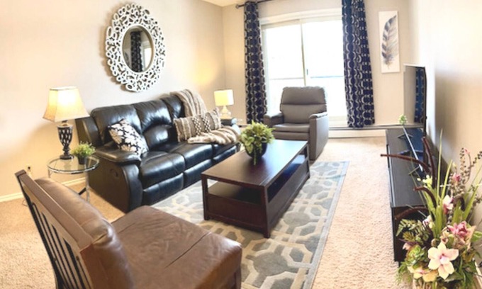 Jasper Place Condo | Elegant 1br Suite in Edmonton